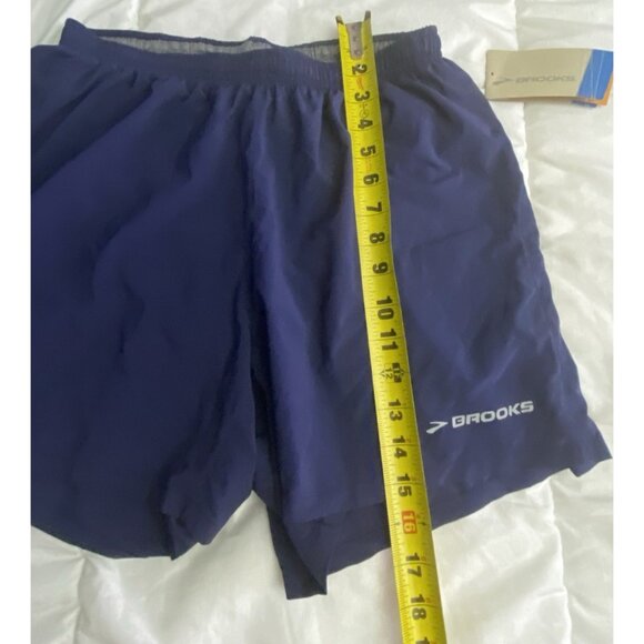 Brooks NWT Mens Size Medium Admiral Equilibrium Rev Pacer Shorts Wicking - Picture 4 of 9